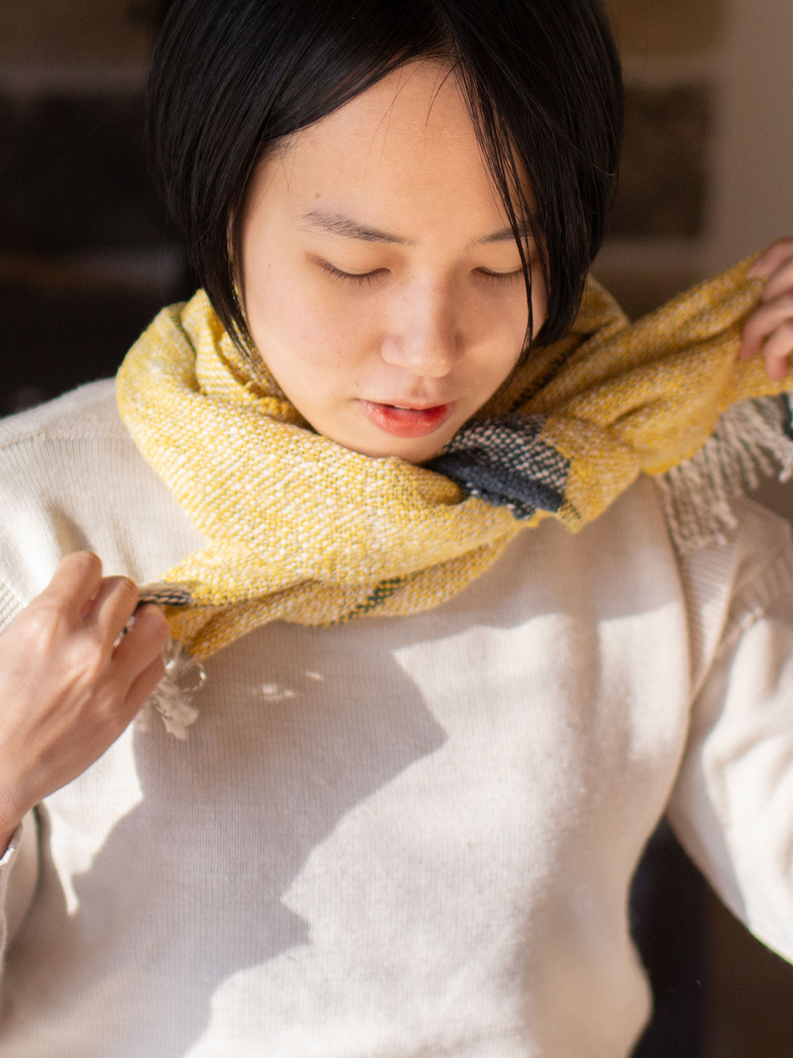 鄙子さんのガラ紡マフラー 坂口鄙子（さかぐちひなこ）