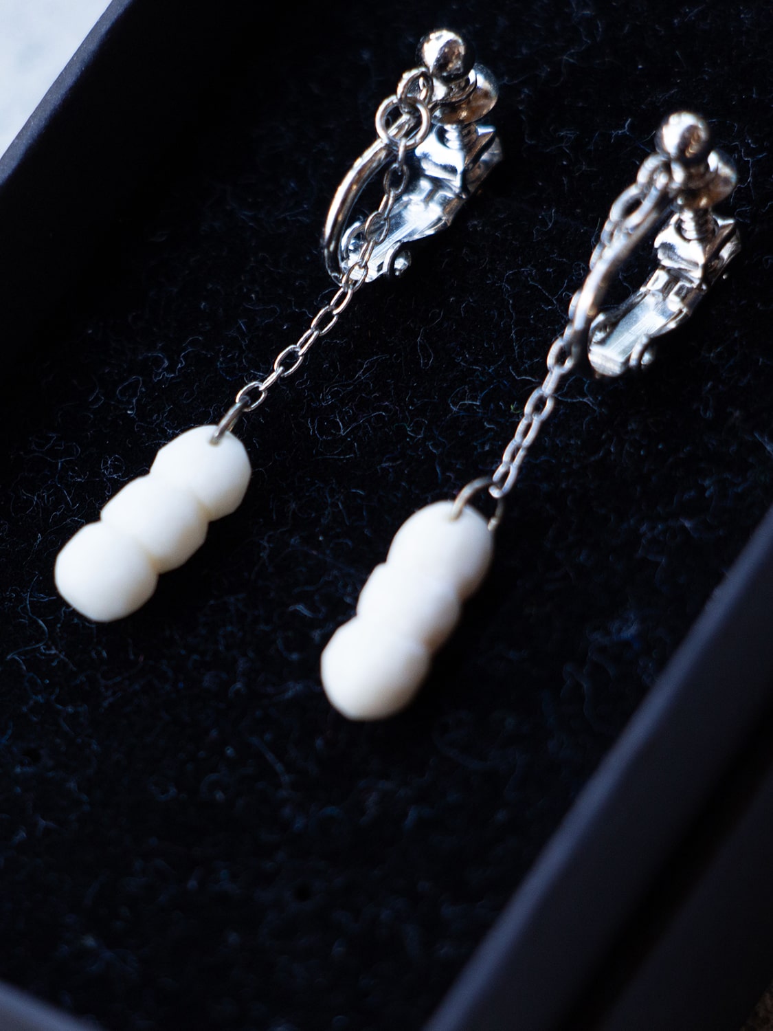 けもの舎　粒　イヤリング