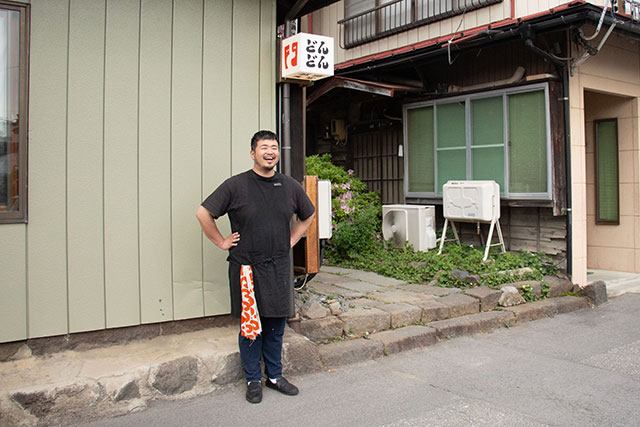 麻婆豆腐 どんどん SAPPAKAMA 縁日 猿袴