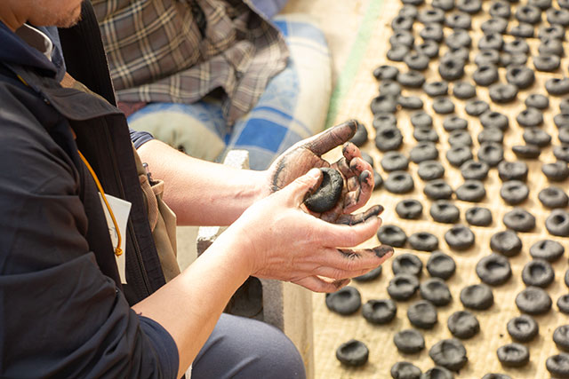 正藍冷染　藍玉作り