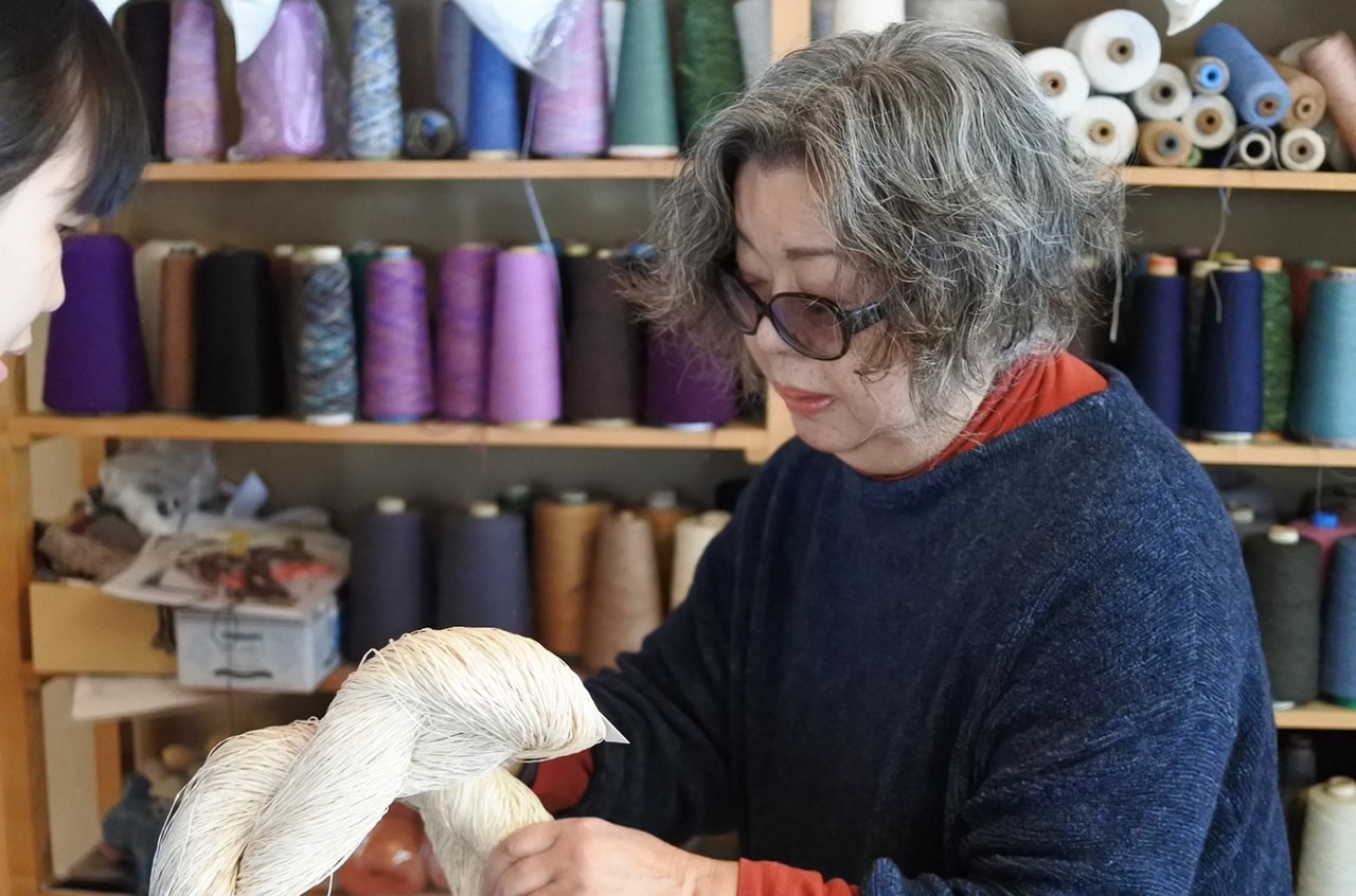 鄙子さんのガラ紡マフラー 坂口鄙子（さかぐちひなこ）