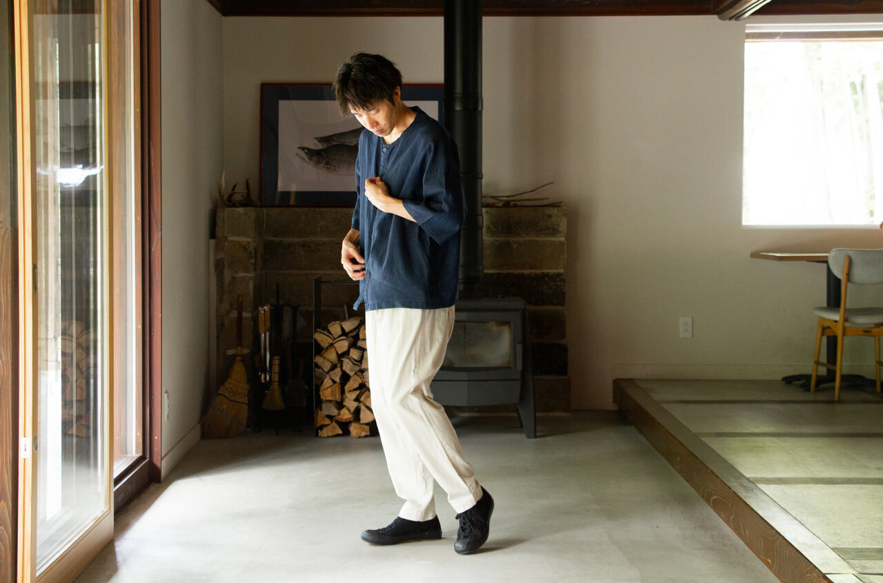 縁日　漆染め ダボシャツ　DABO SHIRT indigo 麻 着用イメージ