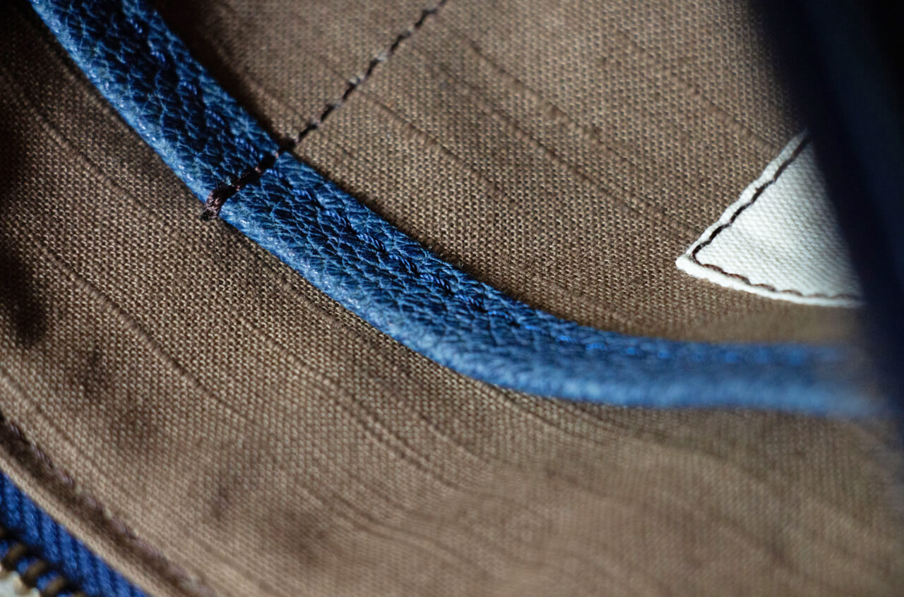 縁日 熊革　サコッシュ