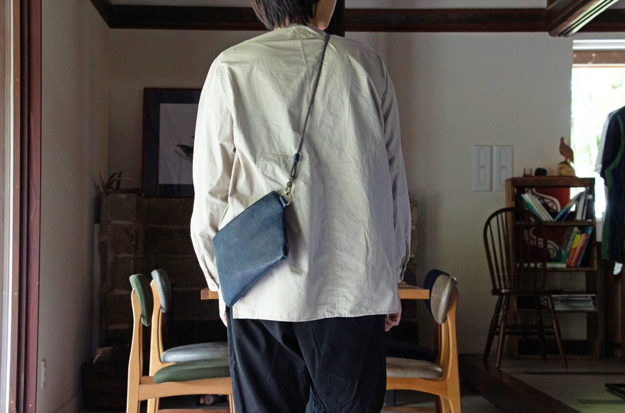 縁日 熊革　サコッシュ