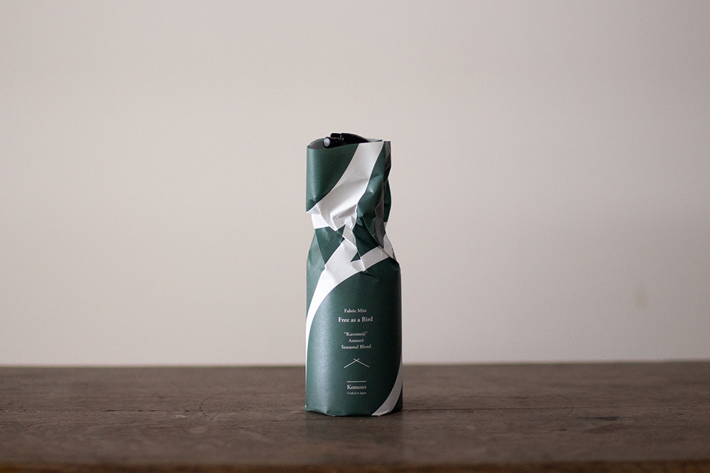 Komons 除菌用ファブリックミストFree as a Bird / クロモジ