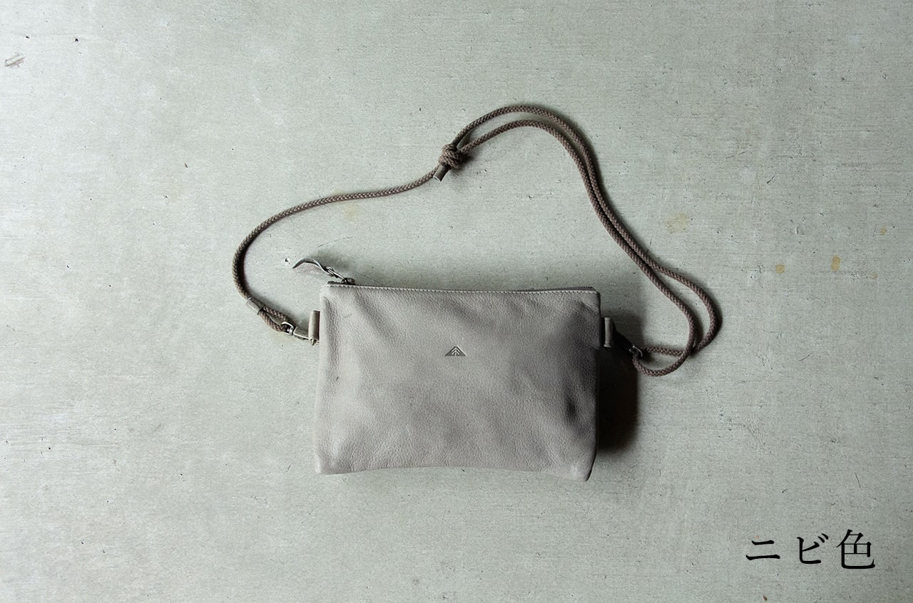 山ノ頂 SHIKAGAWA-SACOCHE（鹿革サコッシュ）