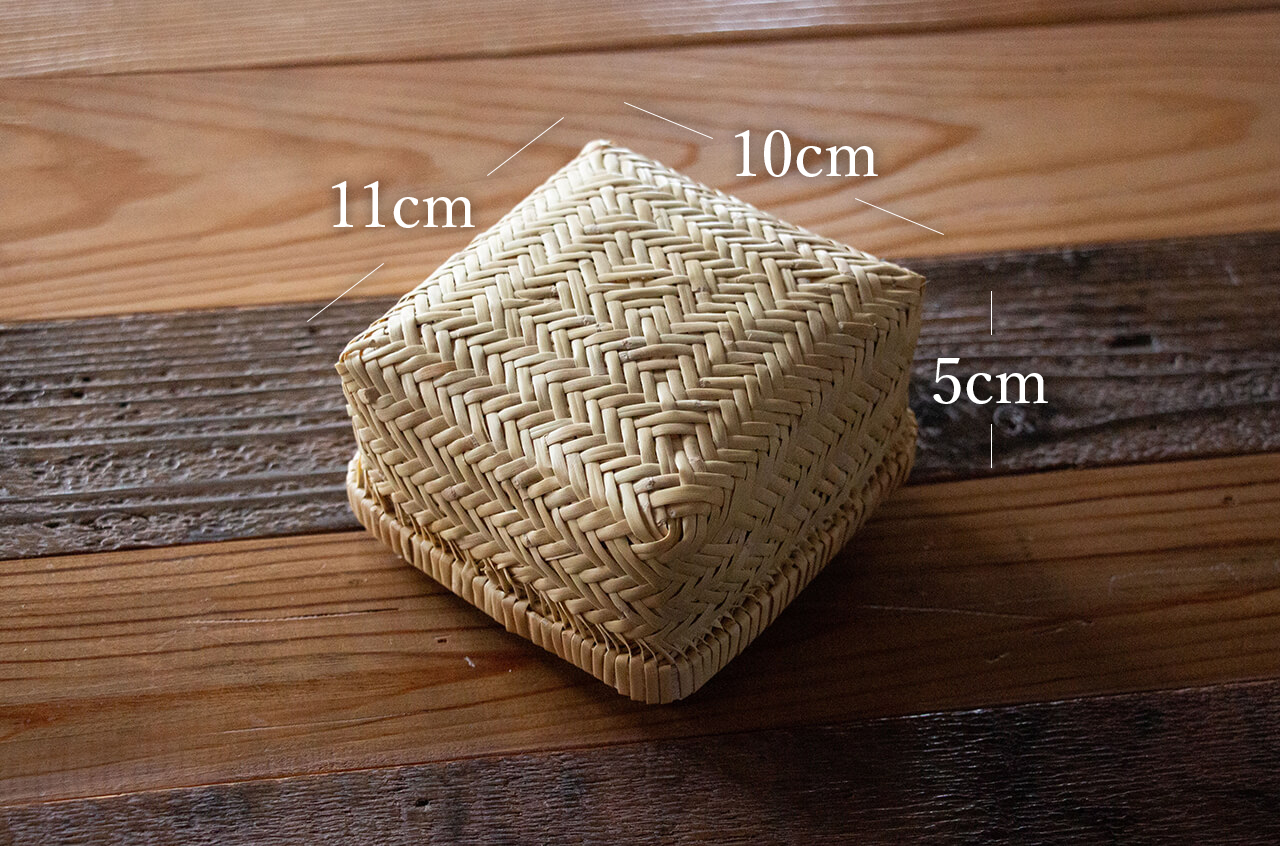 鳥越竹細工 すず竹 ミニ弁当箱 角 サイズ