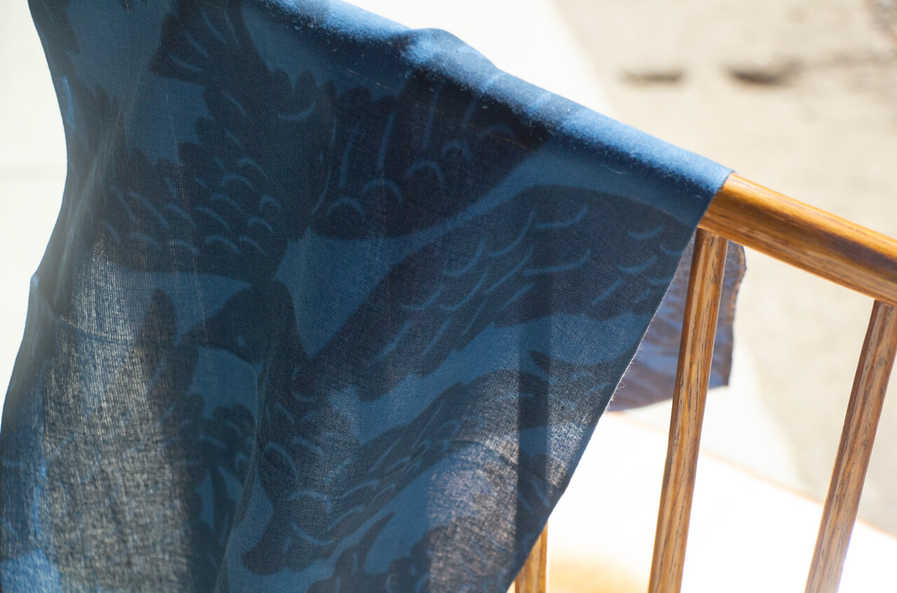 縁日　よつめ染布舎 TENUGUI　カラスの群れ