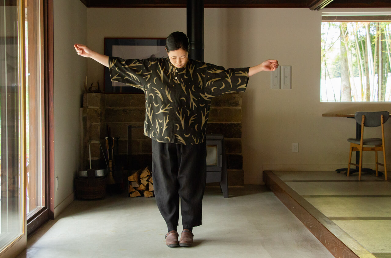 手ぬぐいシャツ 小田中耕一 縁日 鹿踊